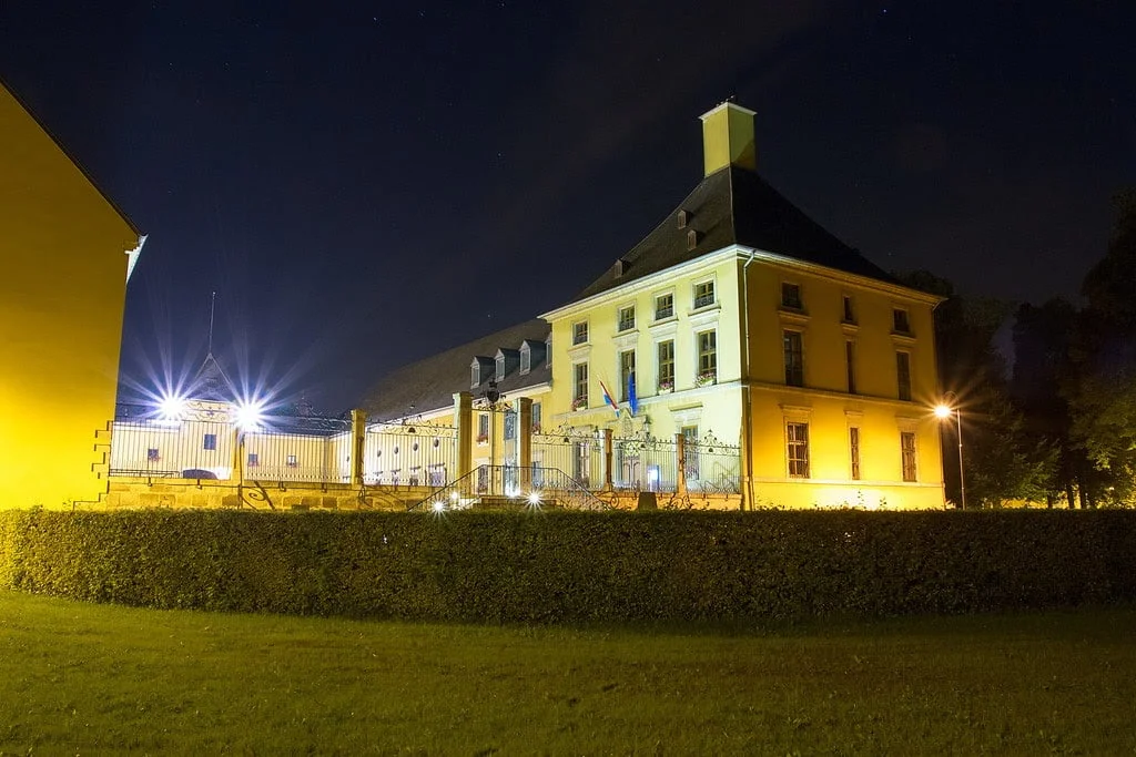 Bettembourg Castle's view at night.