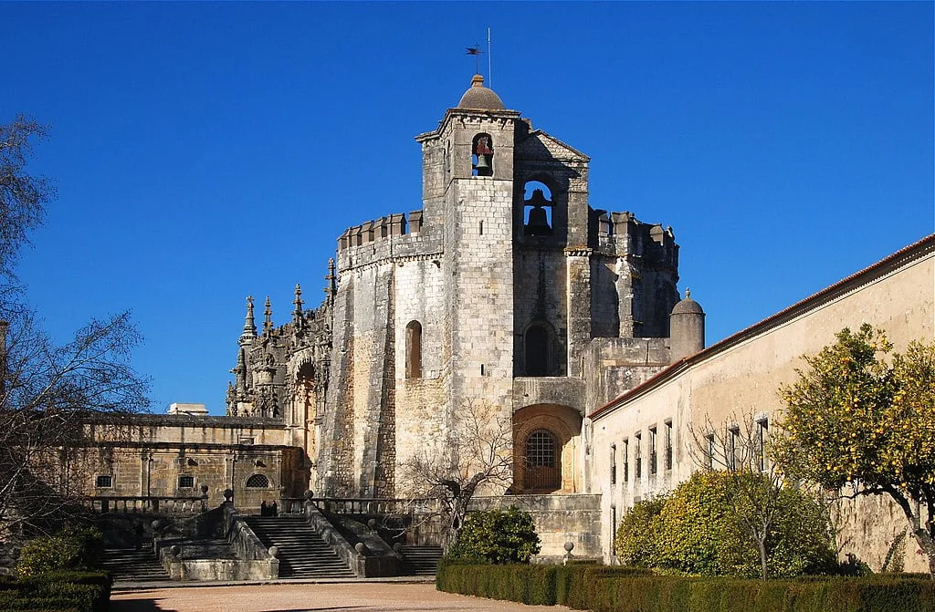 The round tower structure of Castle of Tomar.