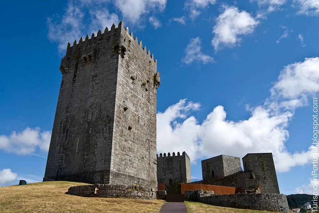 The glorious Montalegre Castle.