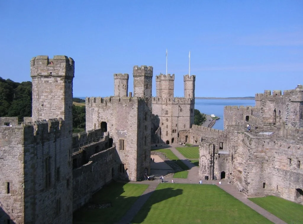 Exploring the World of Medieval Towers: From Defense to Legacy