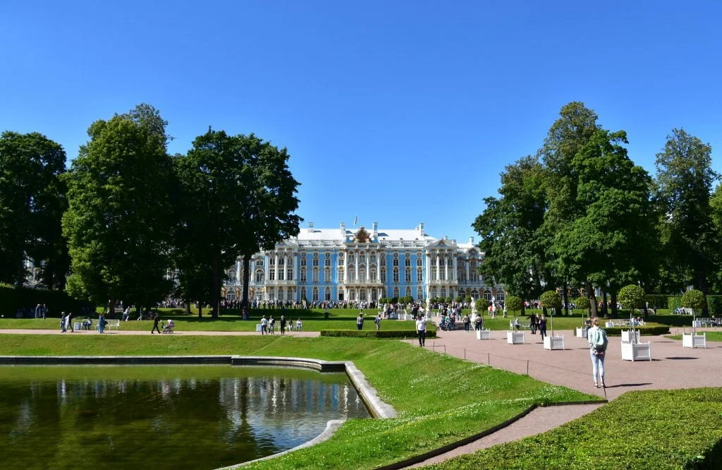 The expansive gardens that surround Catherine Palace.